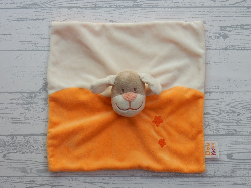 Doukidou knuffeldoek velours ecru oranje sterretjes Hond
