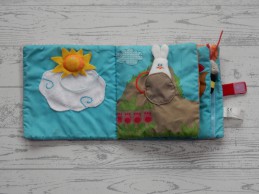 Hema stoffen boekje baby activiteitenboek Diertjes