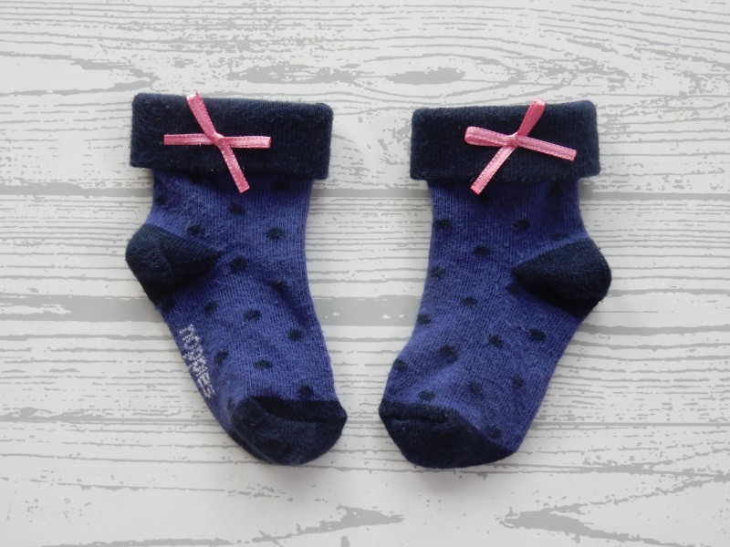Noppies baby sokken paars donkerblauw stip strikje maat 6 maanden