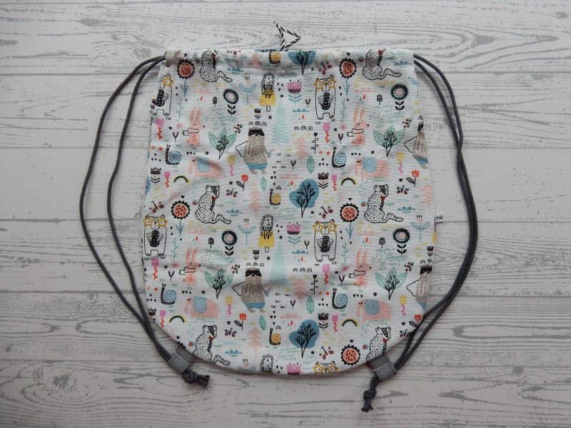 Inkie's Handmade gymtasje rugzak wit grijs bos dieren