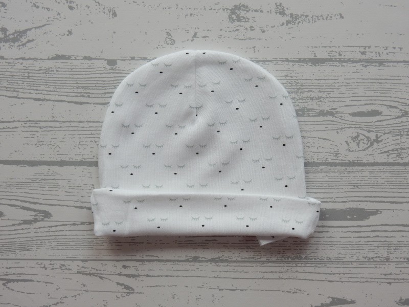 Livly babymutsje wit grijs sleeping cutie 1 maat