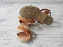Cupcake Couture sandalen bruin goud metallic maat 26