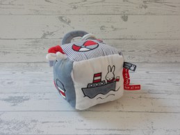 Nijntje knuffel kubus blauw grijs rood gestreept Fun at Sea