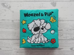 Woezel en Pip stoffen boek katoen knisper groen rood zwart