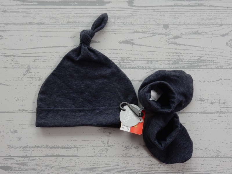 Set babymutsje slofjes blauw 1 maat nieuw