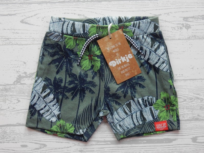 Dirkje short jogging shorts groen green tropical Surf Up maat 74