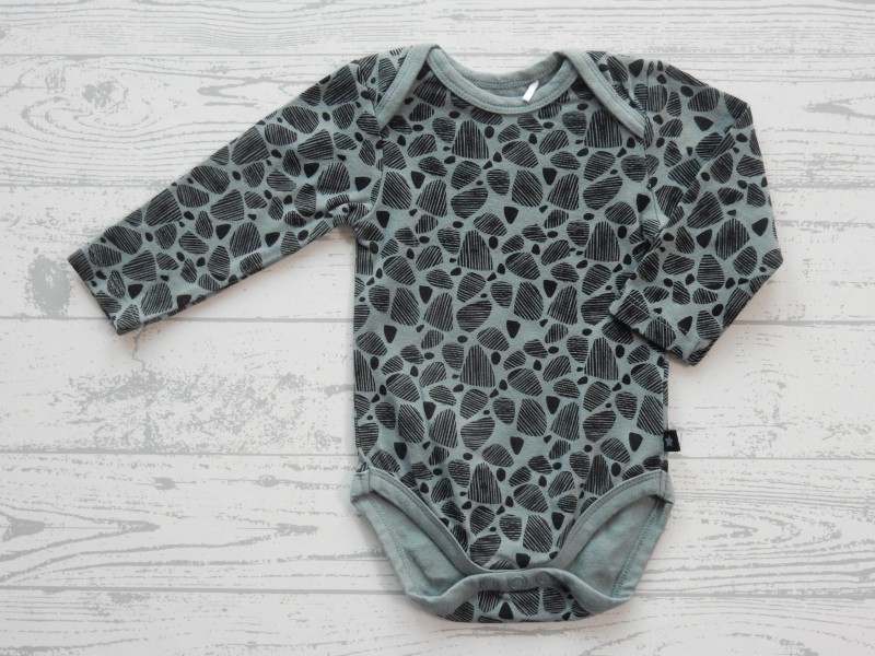 Prenatal romper lange mouw groen zwart print maat 50-56