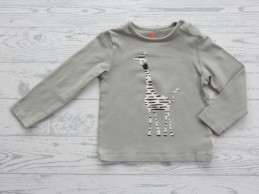 Hema newborn shirt groen wit zwart giraffe maat 62