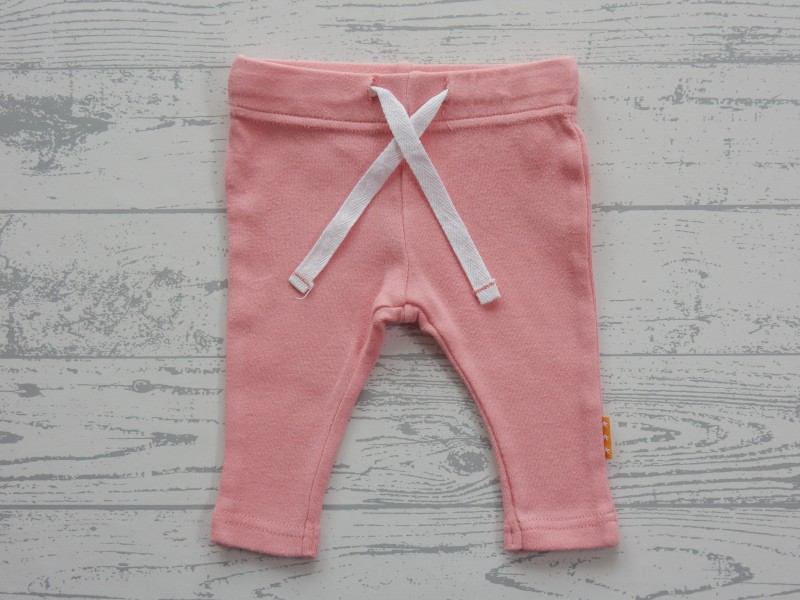 Hema newborn broekje roze maat 50