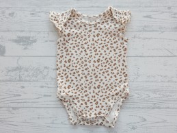 Romper zonder mouw ruches ecru bruin animal maat 62