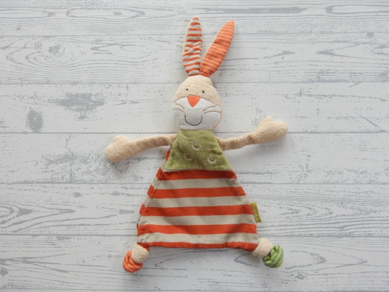 Sigikid knuffeldoek velours tricot beige bruin groen konijn