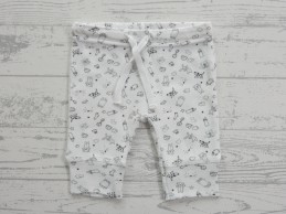 Hema newborn broekje wit zwart dessin doodles maat 50