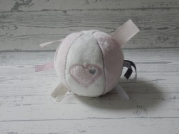 BamBam knuffel rammelaar velours zachte bal grijs wit roze hartje