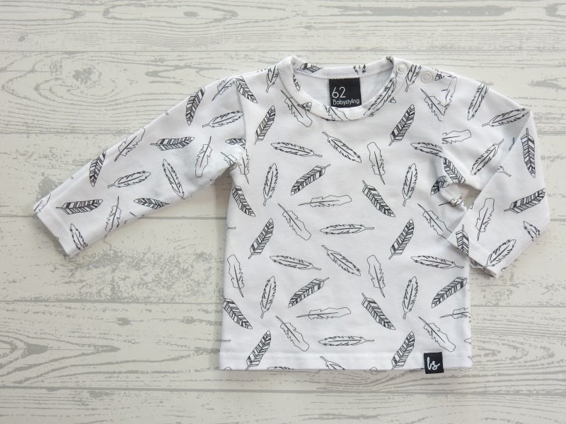 Babystyling longsleeve wit zwart veren maat 56-62