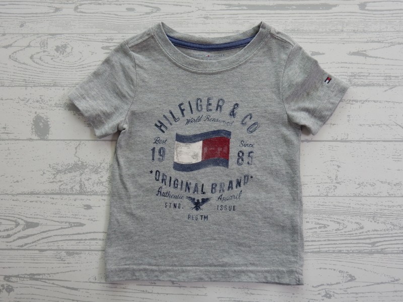 Tommy Hilfiger t-shirt grijs melange blauw wit rood maat 80