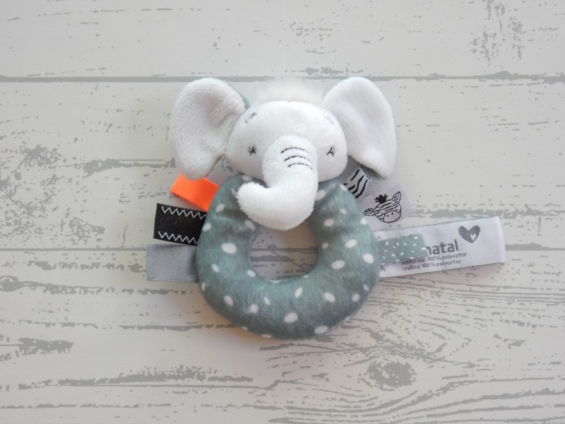 Prenatal rammelaar ring velours wit groen olifant
