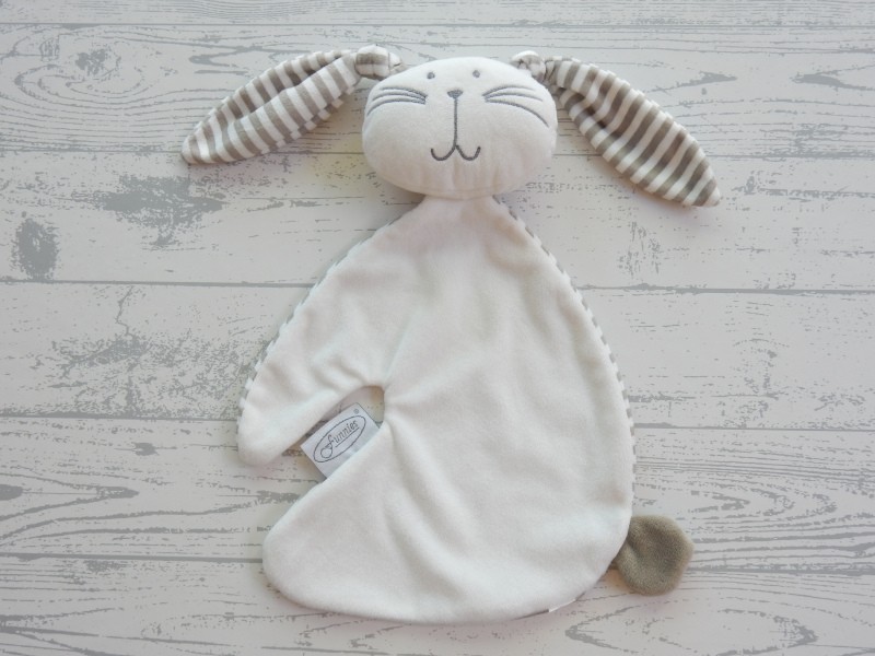 Funnies knuffeldoek knuffellap velours wit grijs gestreept Konijn