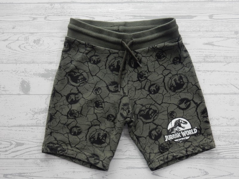 Short sweatstof groen zwart Jurassic World maat 116