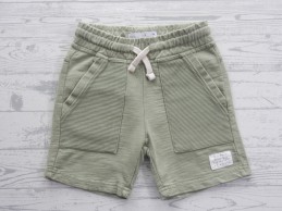 Zara kids sweatstof short lichtgroen maat 116