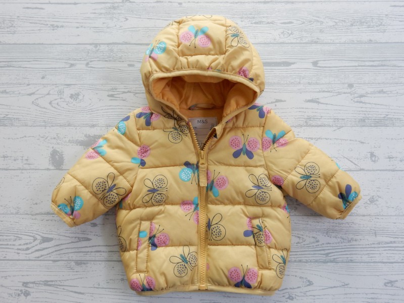 Marks & Spencer M&S tussenjas gewatteerd geel vlinders maat 62