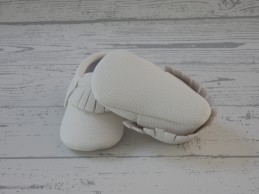 Baby schoentjes mocassin nep leer franjes wit maat 15-16
