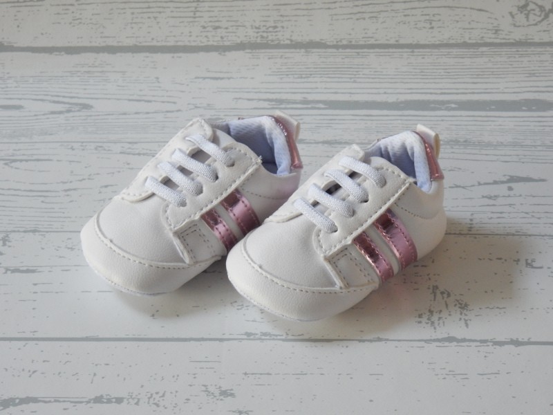 Baby schoentjes gymp nep leer wit roze metallic maat 15-16