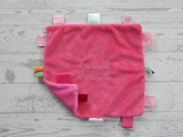 Label Label knuffeldoek labeldoek velours roze fuchsia roze labels