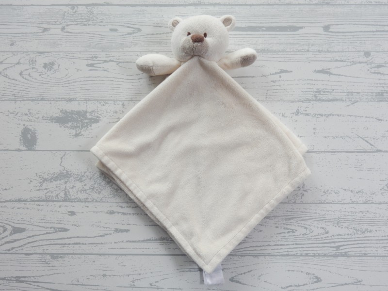 Primark Early Days knuffeldoek velours ecru bruin Beer