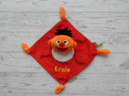 Sesamstraat Tiamo knuffeldoek velours rood oranje Ernie
