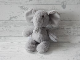 Kruidvat Happy Horse knuffel velours grijs olifant