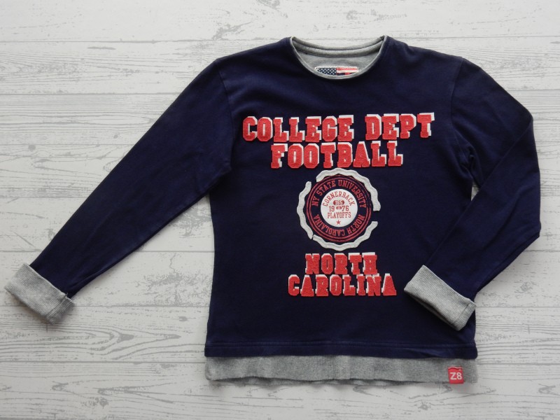 Z8 longsleeve donkerblauw grijs rood College Football maat 116-122