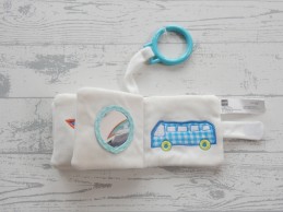 Hema knisperboekje buggyboekje velours wit blauw oranje kroon