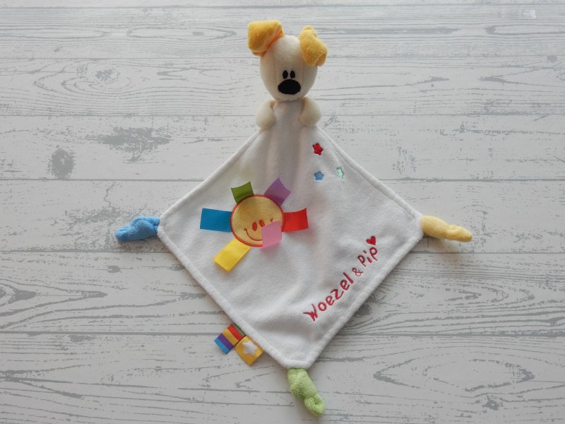 Woezel en Pip knuffeldoek velours zonnetje sterretjes Pip