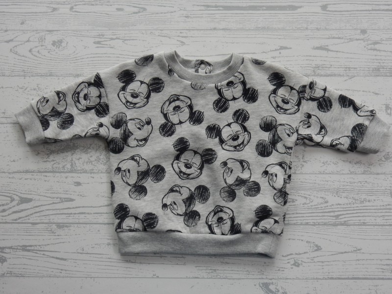 Marks and Spencer sweater grijs melange zwart Mickey Mouse maat 62