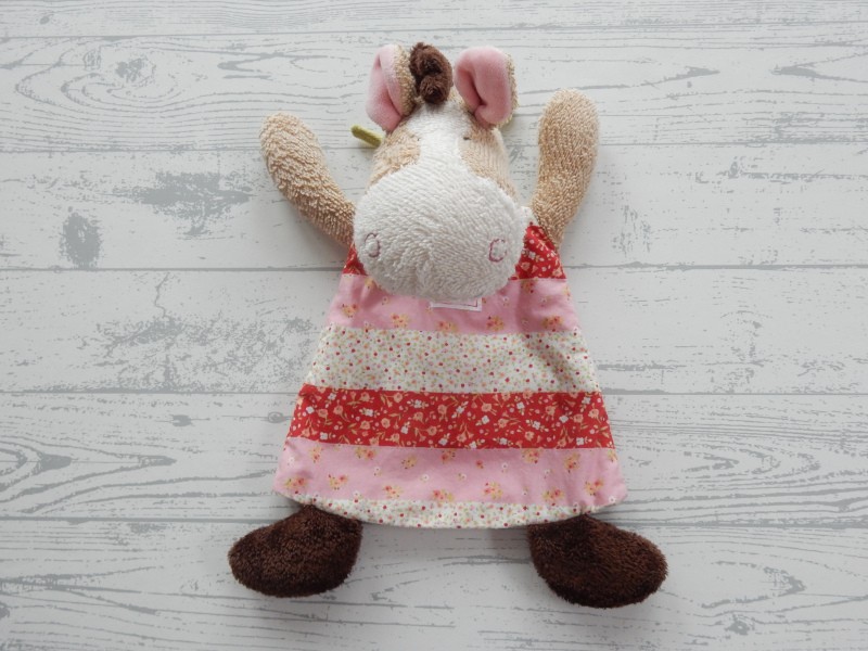 Sigikid knuffeldoek badstof katoen bruin roze rood bloemetjes paard