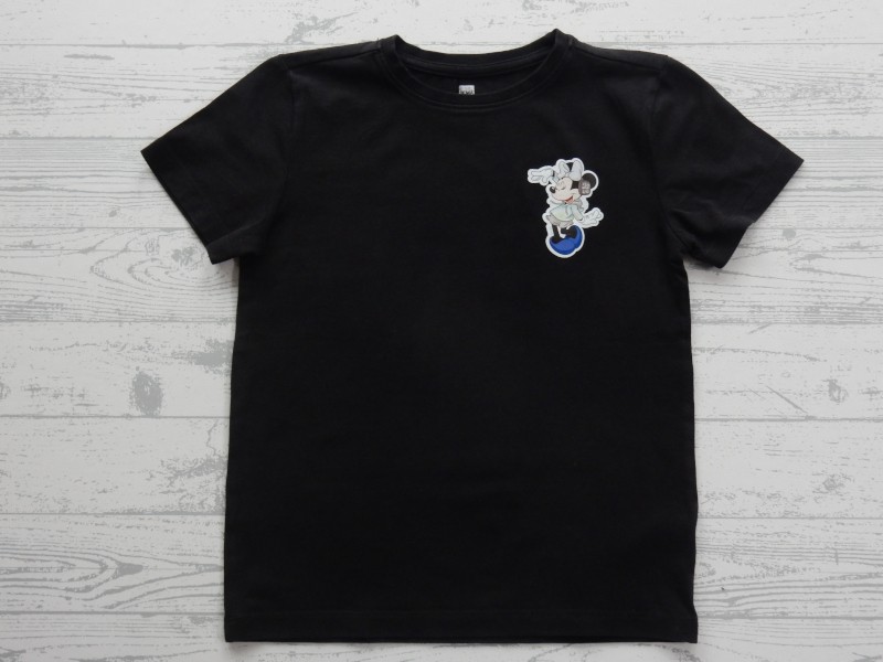 Hema basic kinder t-shirt zwart Minnie Mouse maat 122-128