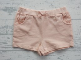 C&A short korte broek sweatstof roze kant maat 86