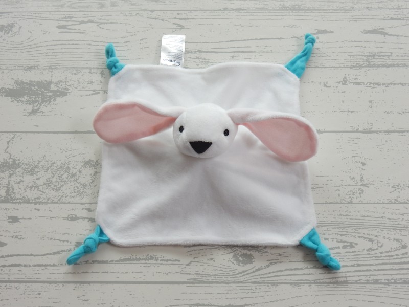 Nutricia knuffeldoek velours wit roze blauw knoop konijn
