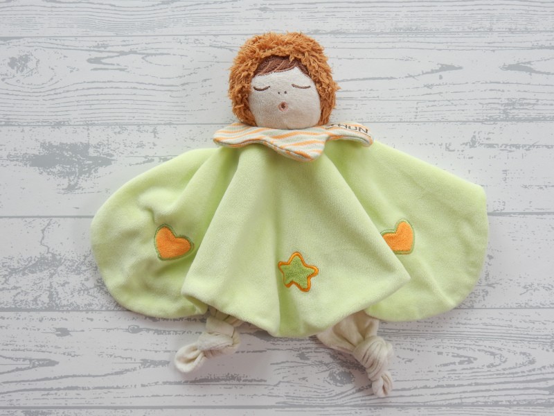 THUN knuffeldoek doudou velours katoen groen oranje beige popje