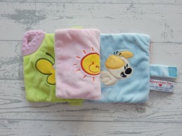 Woezel en Pip buggyboekje activiteitenboekje velours blauw groen rood 2007