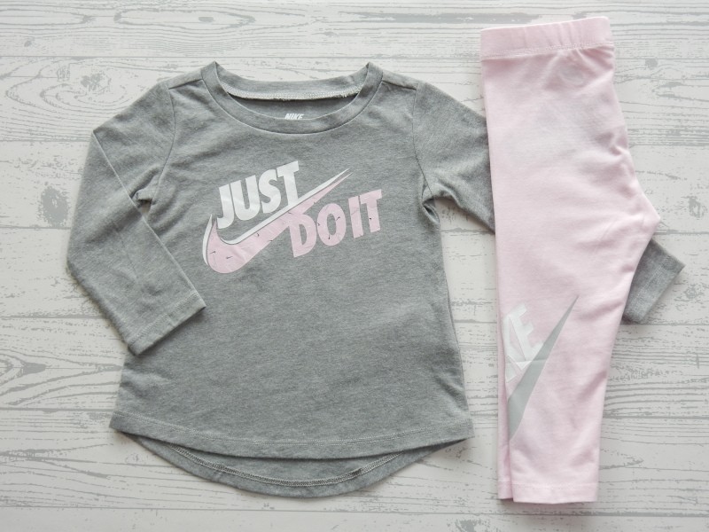 Nike set tuniek legging grijs lichtroze Just Do It maat 74-80