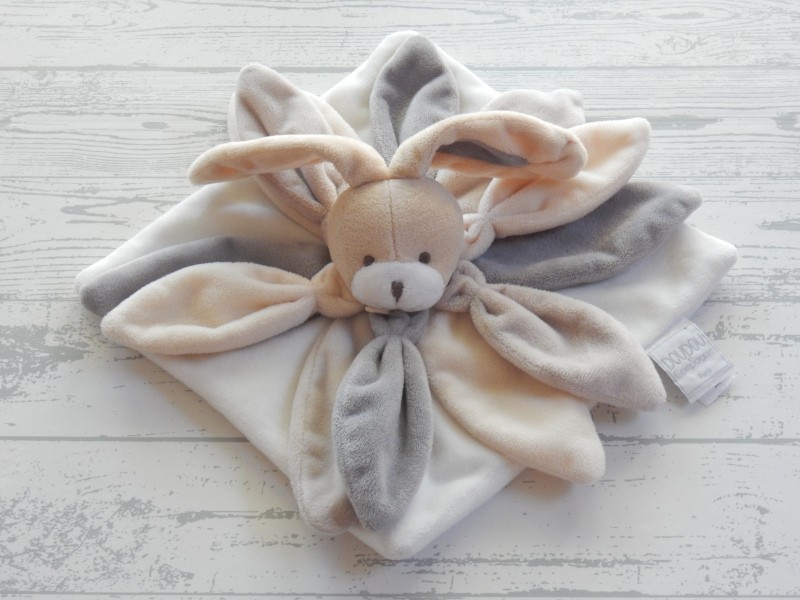 Doudou et Compagnie knuffeldoek velours beige grijs konijn lapin