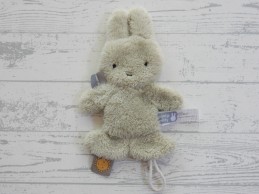 Nijntje knisperdoekje speendoekje pluizig fluffy groen