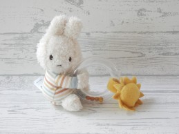 Nijntje Little Dutch ringrammelaar velours teddy vintage Sunny Stripes