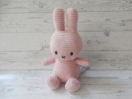 Nijntje knuffel corduroy ribstof lichtroze pink 23 cm