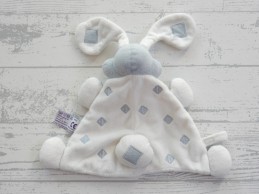 Prenatal knuffeldoek tuttel velours wit blauw zilver ruit konijn