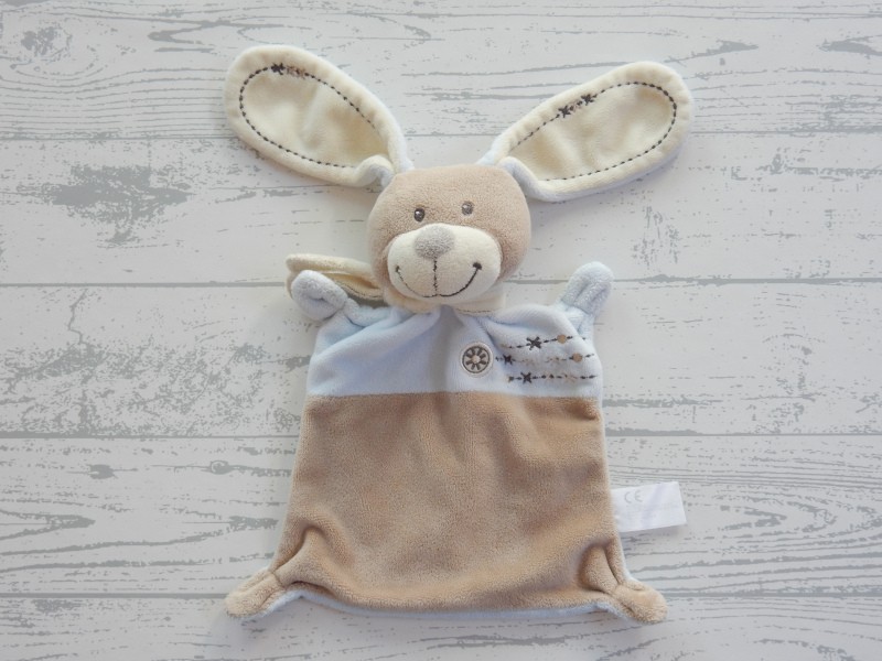 Nicotoy knuffeldoek beige bruin lichtblauw sjaaltje konijn
