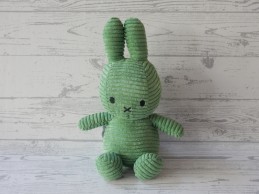 Nijntje knuffel corduroy ribstof groen spring green 23 cm