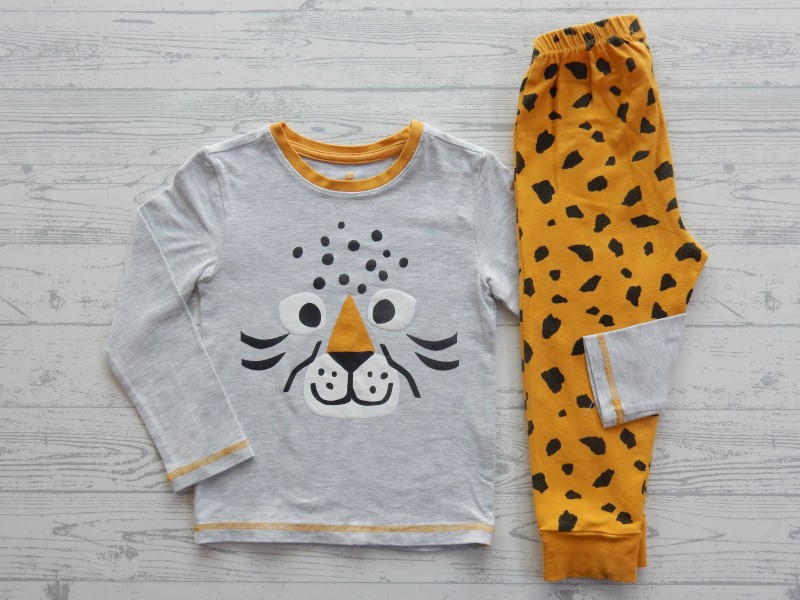Hema pyjama tricot grijs melange oker geel tijger maat 86-92