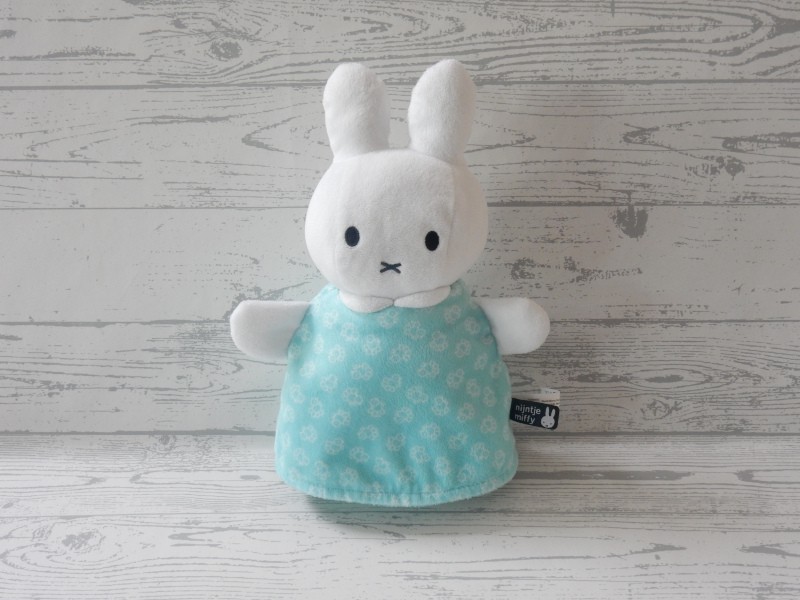 Nijntje knuffel velours wit blauw omkeerbaar blij verdrietig